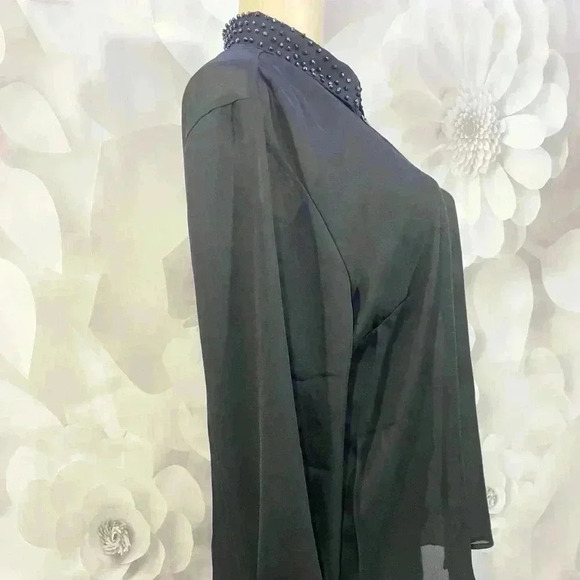 Jaclyn Smith Black Long Sleeve Blouse - Picture 3 of 10